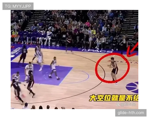 杨瀚森训练完偷偷吃炸鸡被拍，这自律人设差点绷不住了